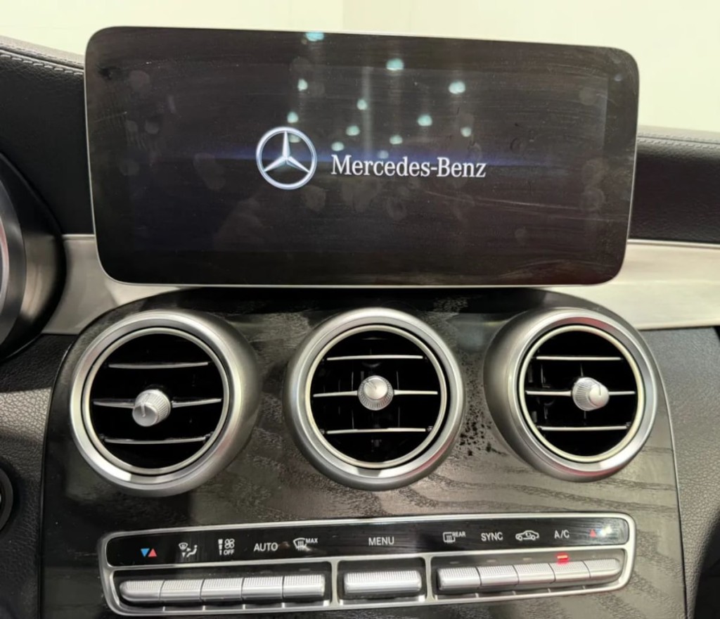 2019 Mercedes-Benz C-Class Image 21