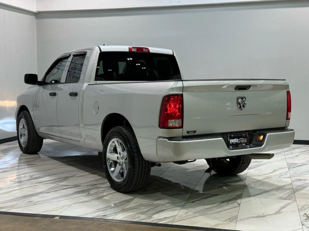 2015 RAM 1500 Image 7