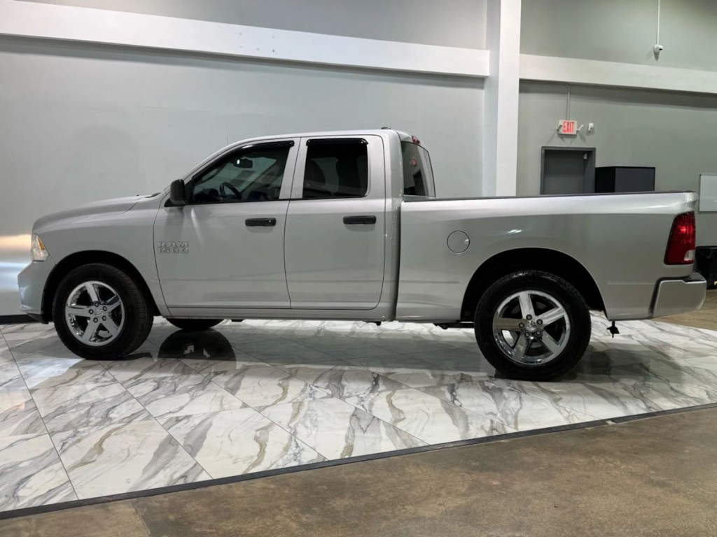 2015 RAM 1500 Image 9