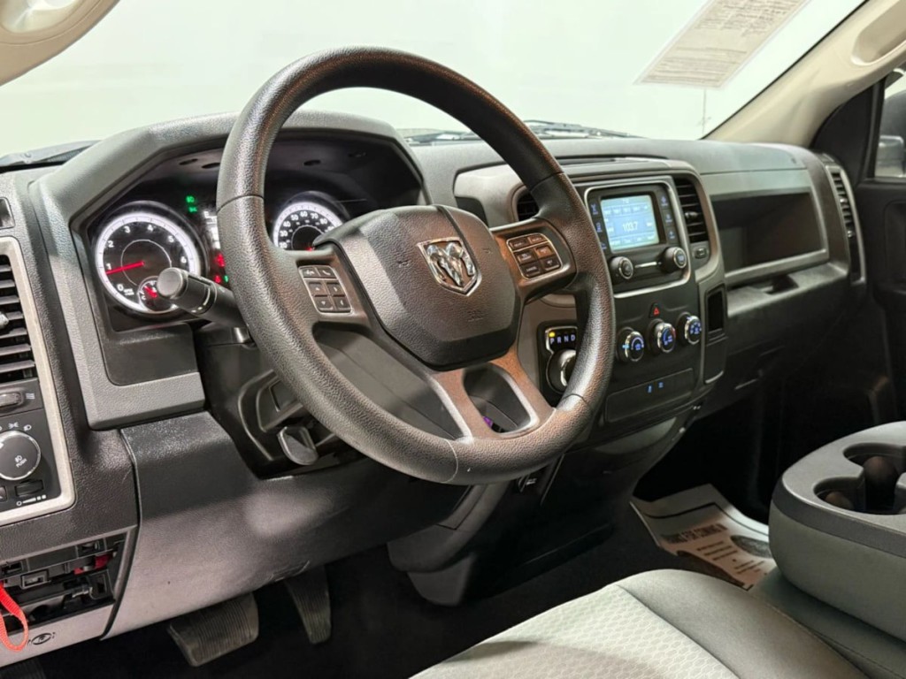 2015 RAM 1500 Image 12