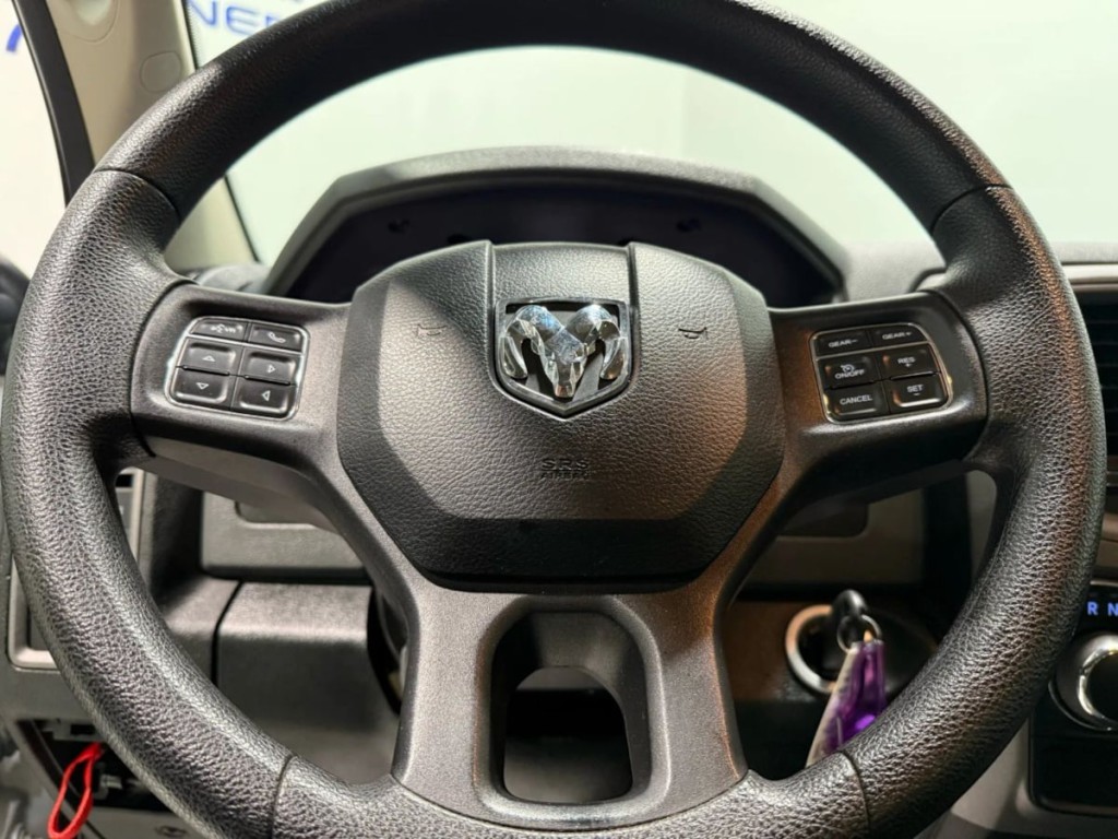 2015 RAM 1500 Image 13