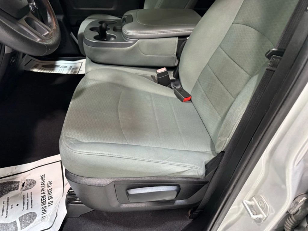 2015 RAM 1500 Image 20