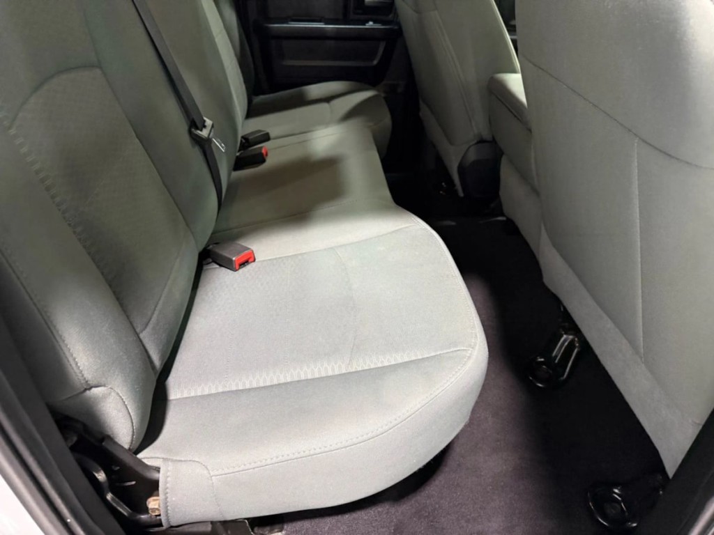 2015 RAM 1500 Image 27