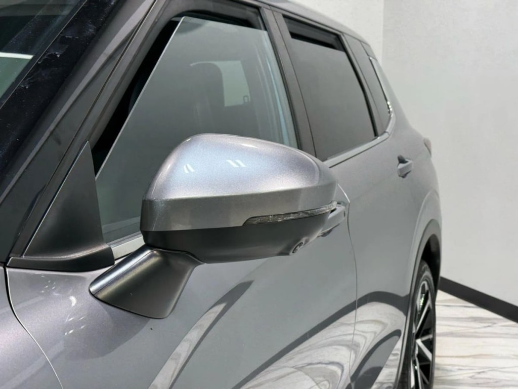 2022 Mitsubishi Outlander Image 10