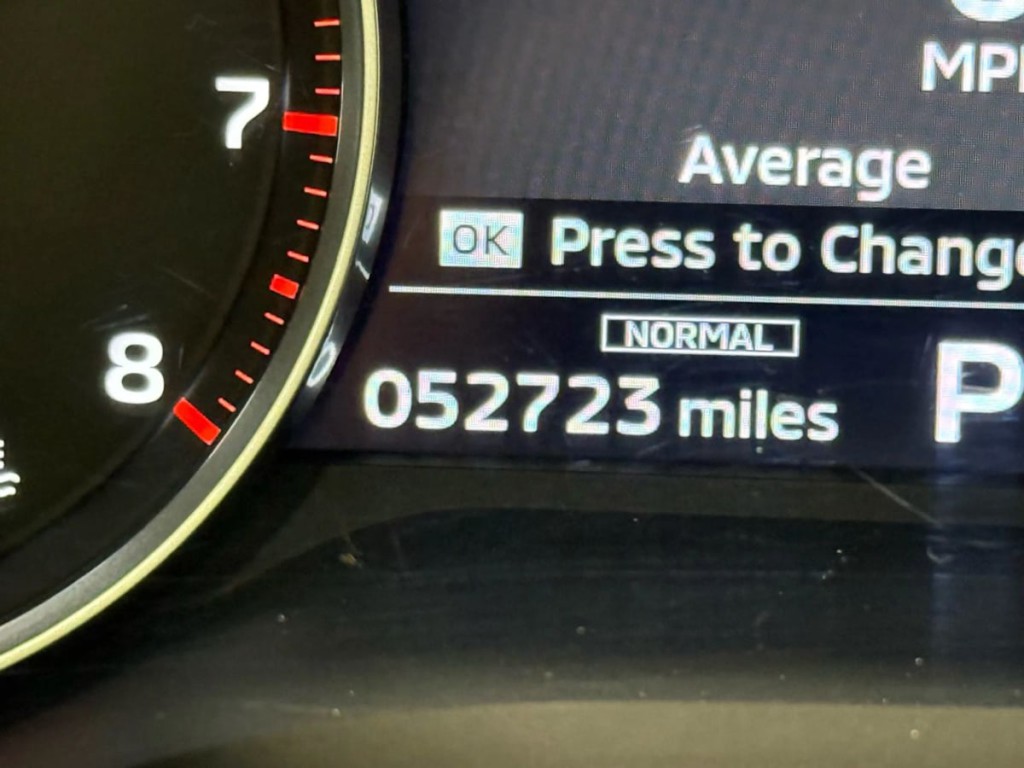 2022 Mitsubishi Outlander Image 17