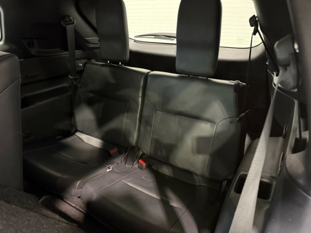 2022 Mitsubishi Outlander Image 25