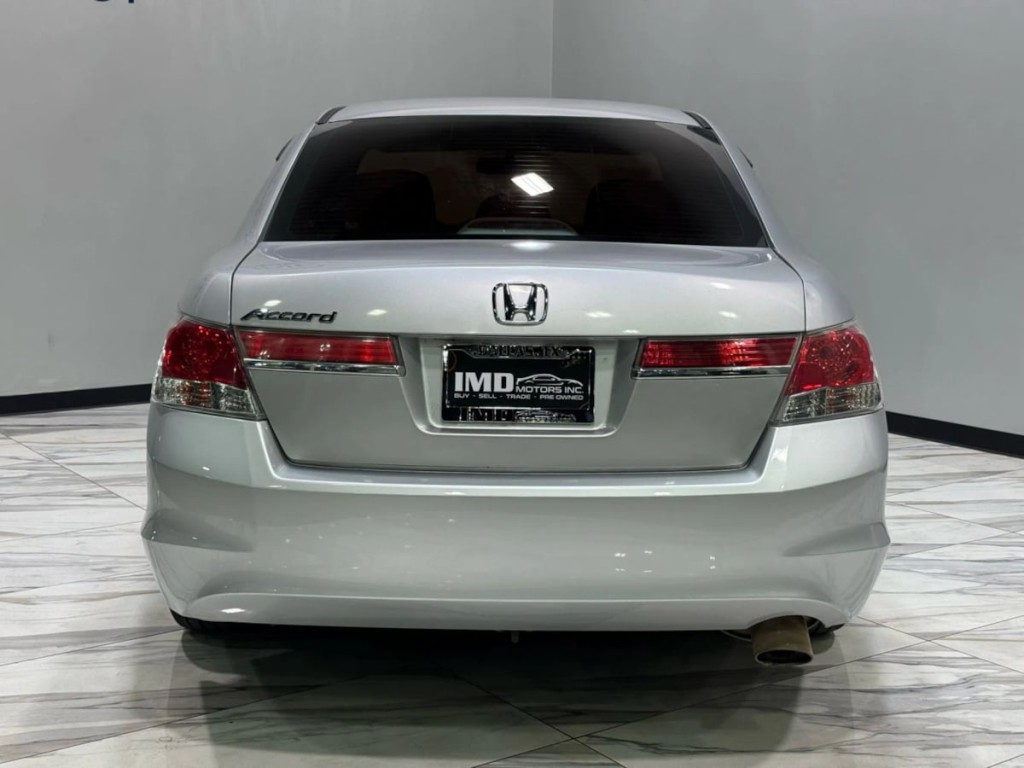 2012 Honda Accord Image 7