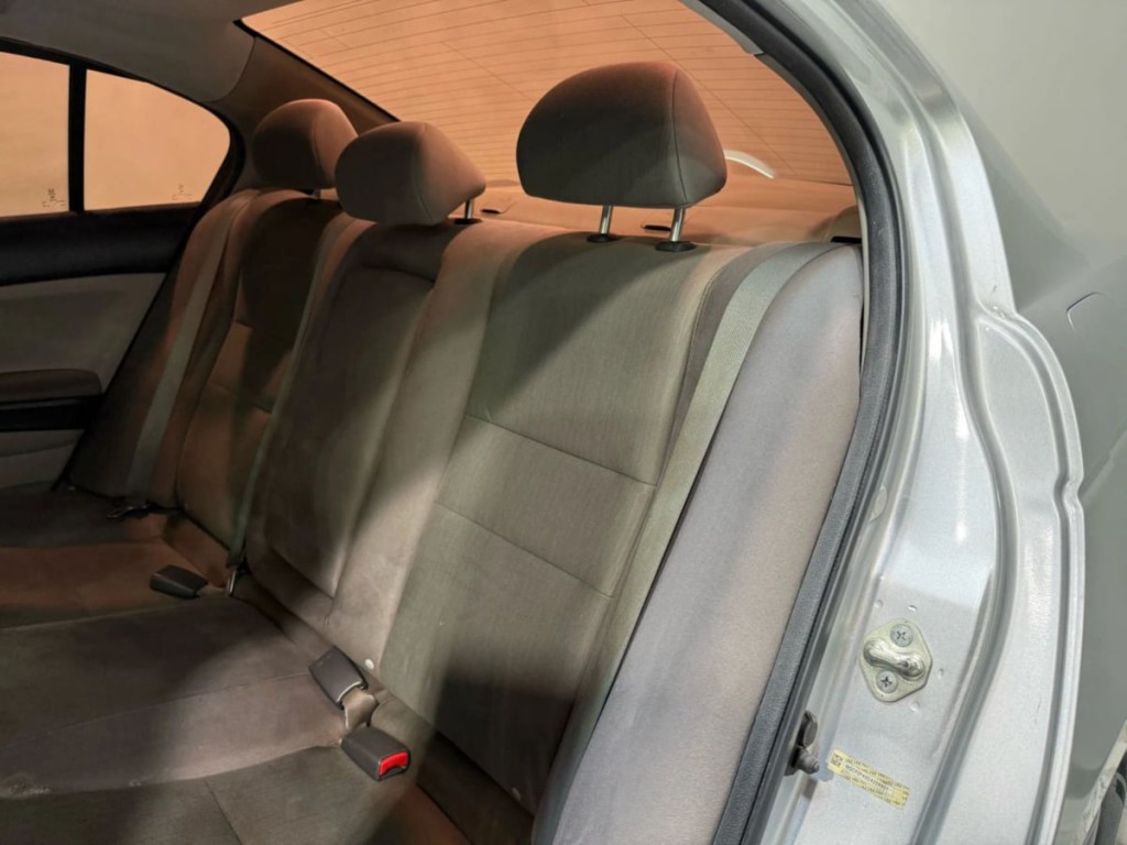 2012 Honda Accord Image 22