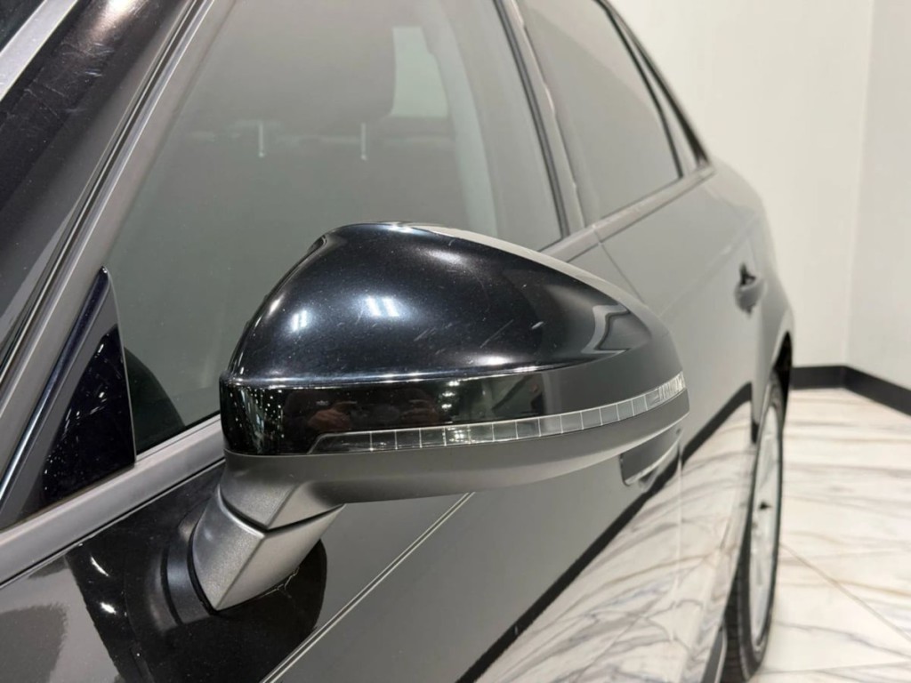 2018 Audi A4 Image 10