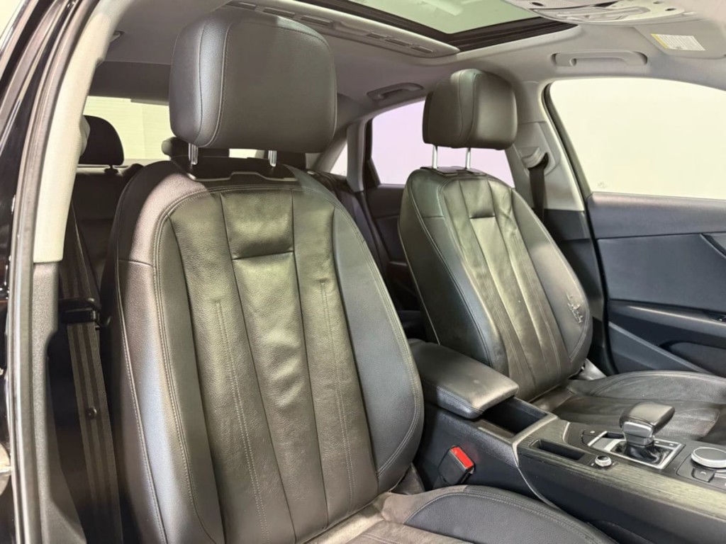 2018 Audi A4 Image 24