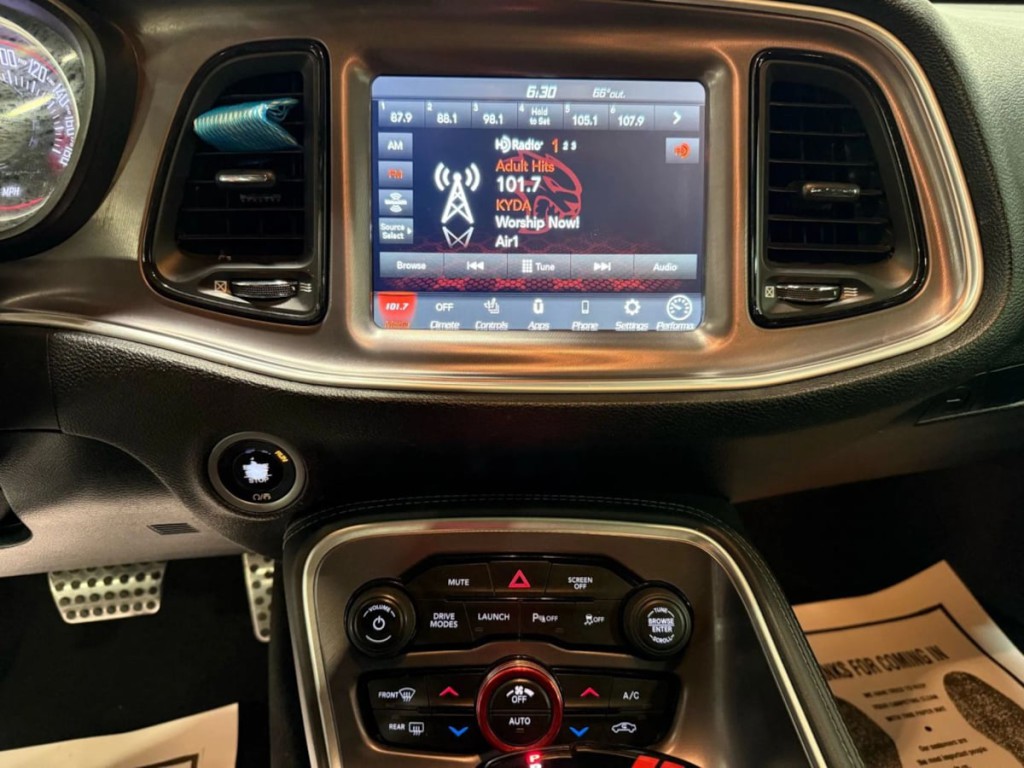 2020 Dodge Challenger Image 19