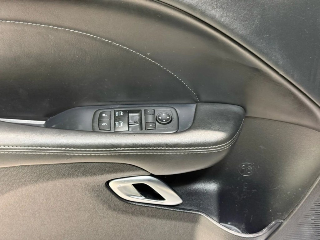 2020 Dodge Challenger Image 12