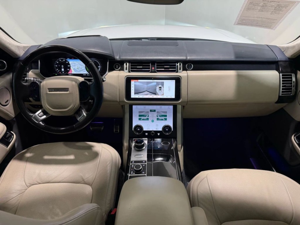 2020 Land Rover Range Rover Image 15