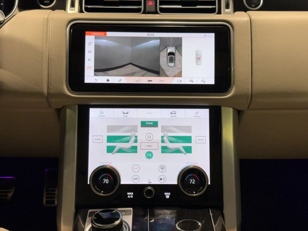 2020 Land Rover Range Rover Image 19