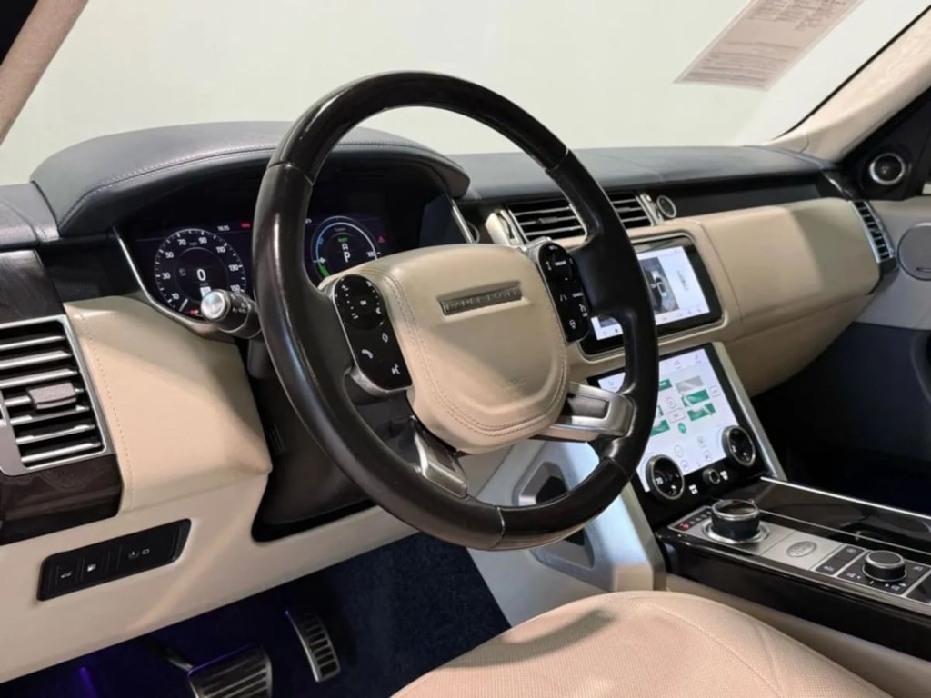 2020 Land Rover Range Rover Image 14