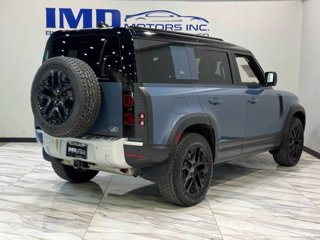 2020 Land Rover Defender Image 6
