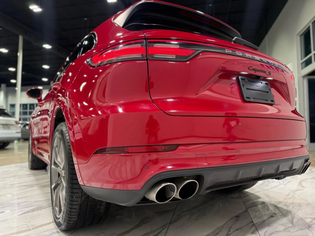 2021 Porsche Cayenne Image 11