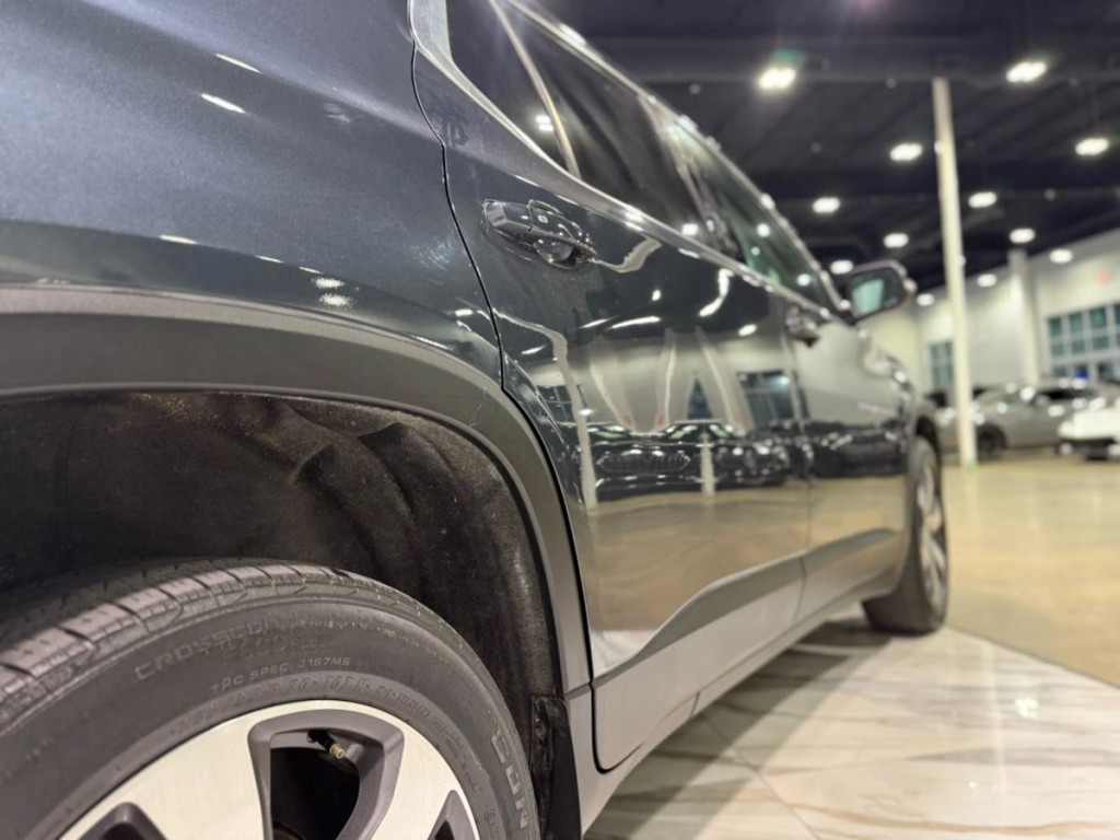 2021 Chevrolet Traverse Image 8