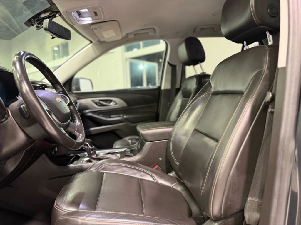 2021 Chevrolet Traverse Image 14