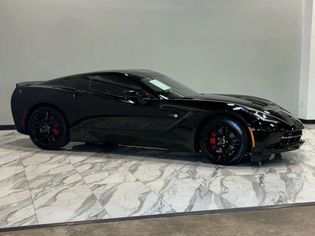 2016 Chevrolet Corvette Image 5