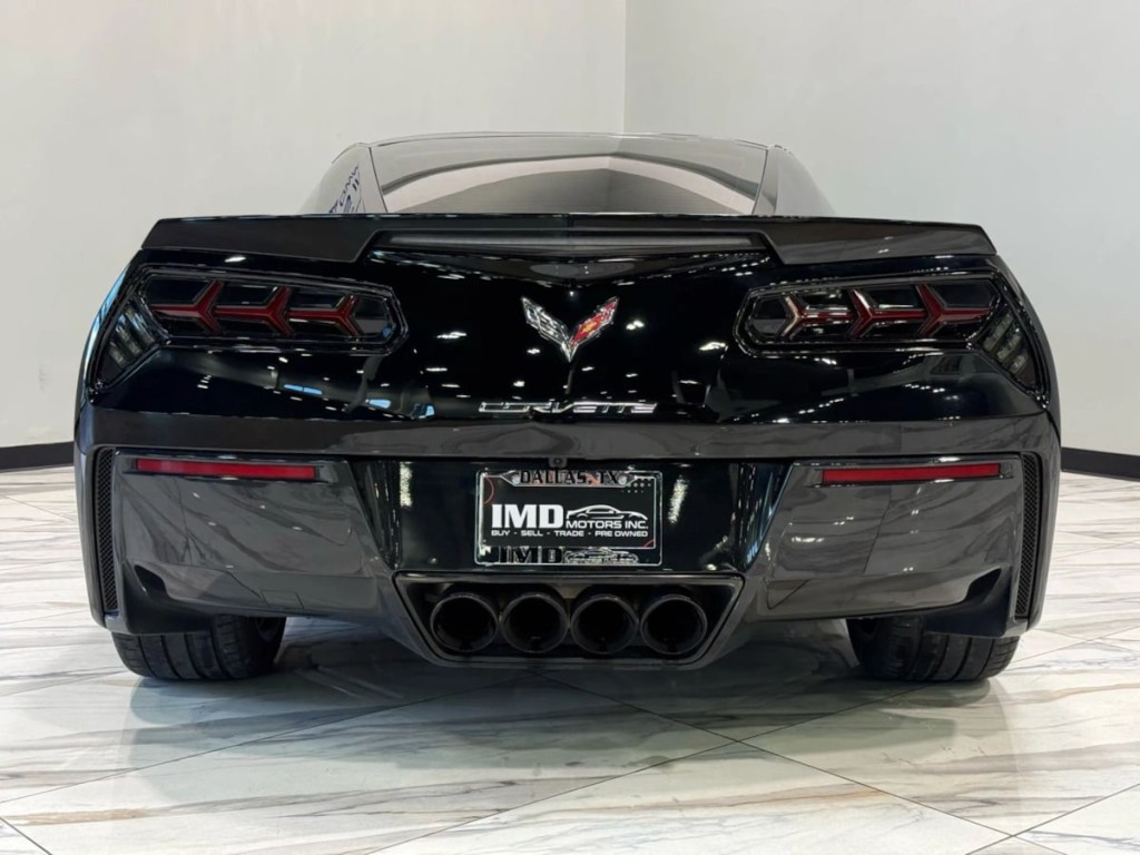 2016 Chevrolet Corvette Image 7