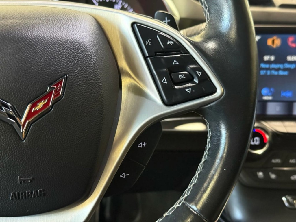 2016 Chevrolet Corvette Image 15