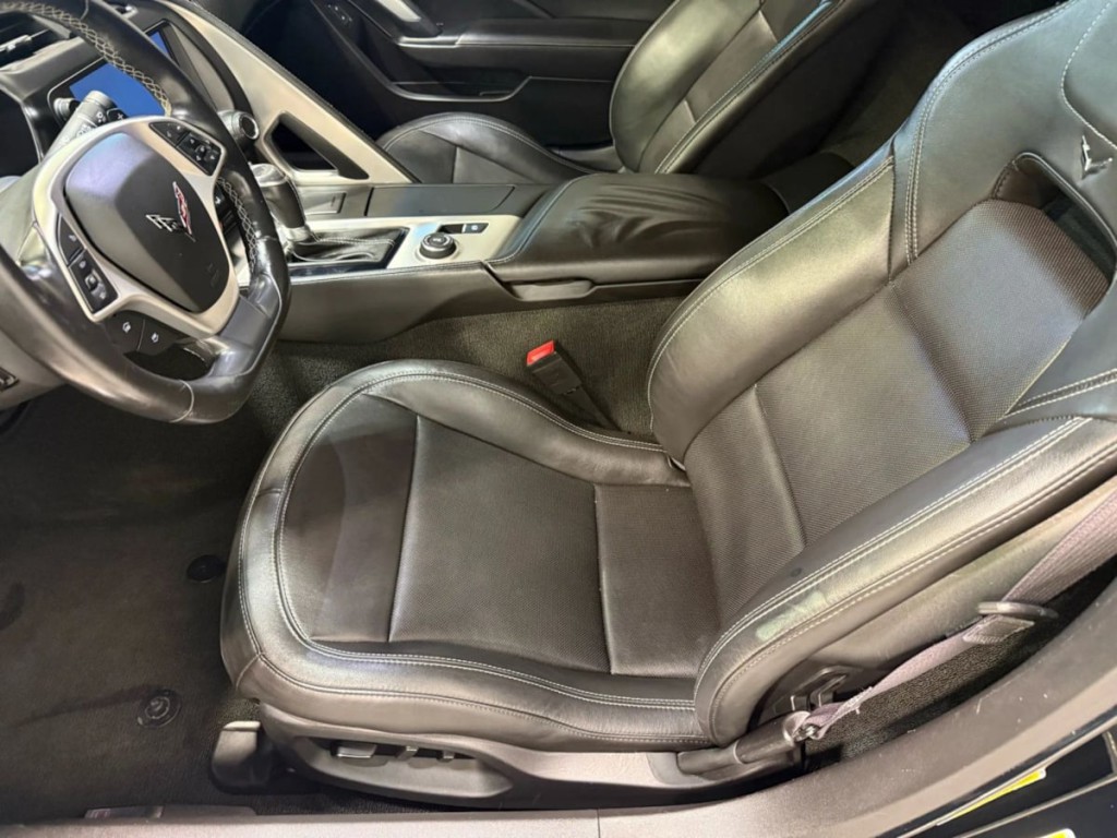 2016 Chevrolet Corvette Image 22