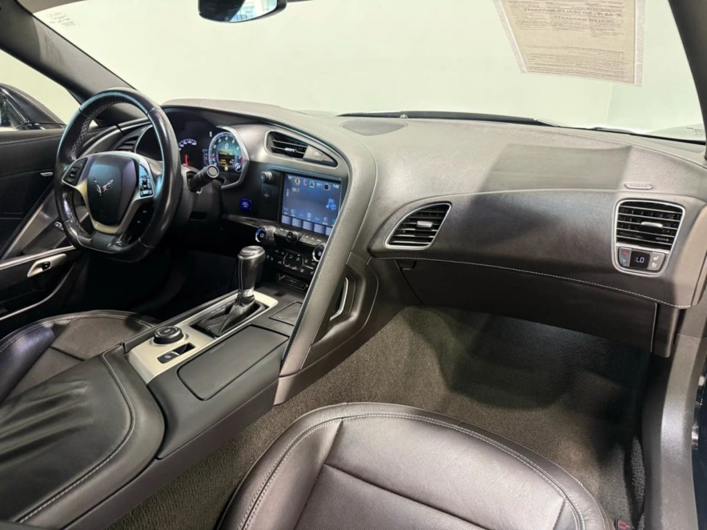 2016 Chevrolet Corvette Image 23