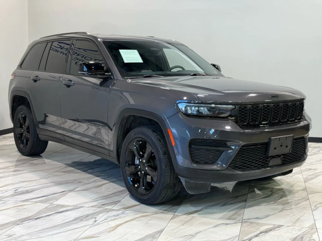2023 Jeep Grand Cherokee Image 4