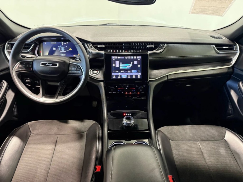 2023 Jeep Grand Cherokee Image 15