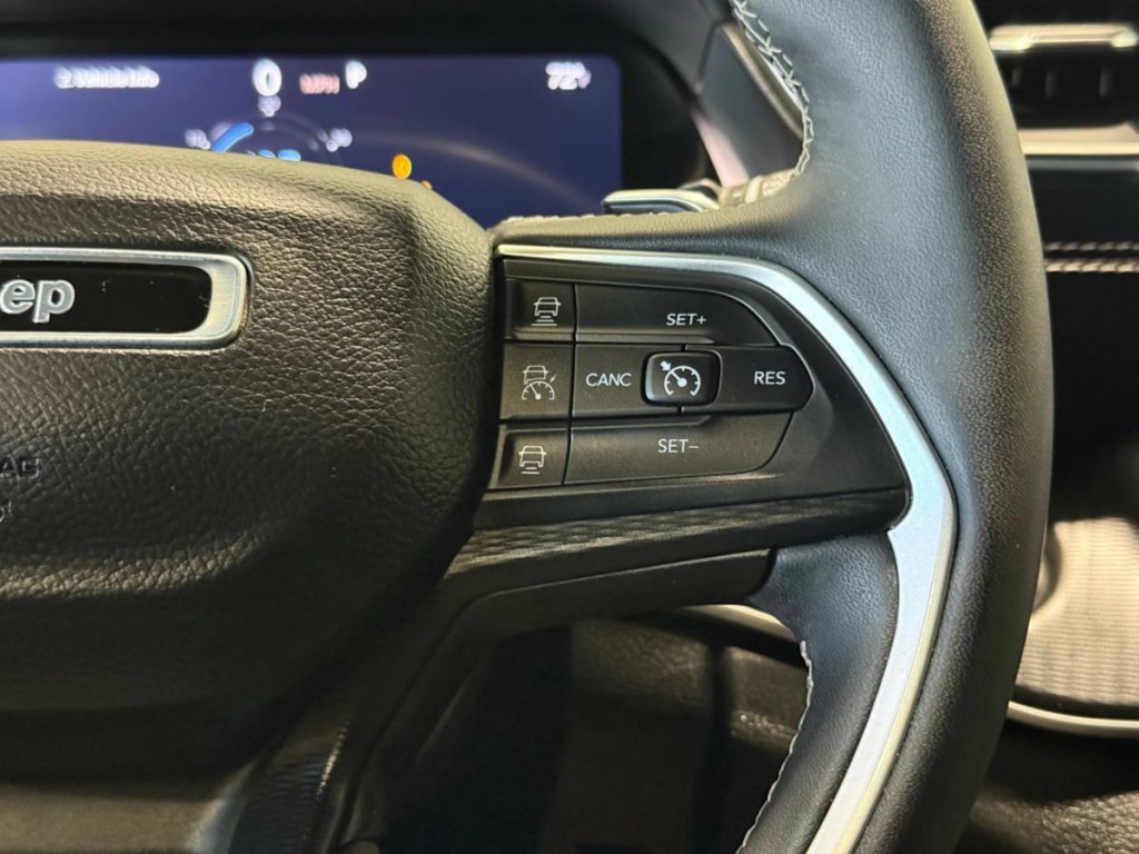 2023 Jeep Grand Cherokee Image 18