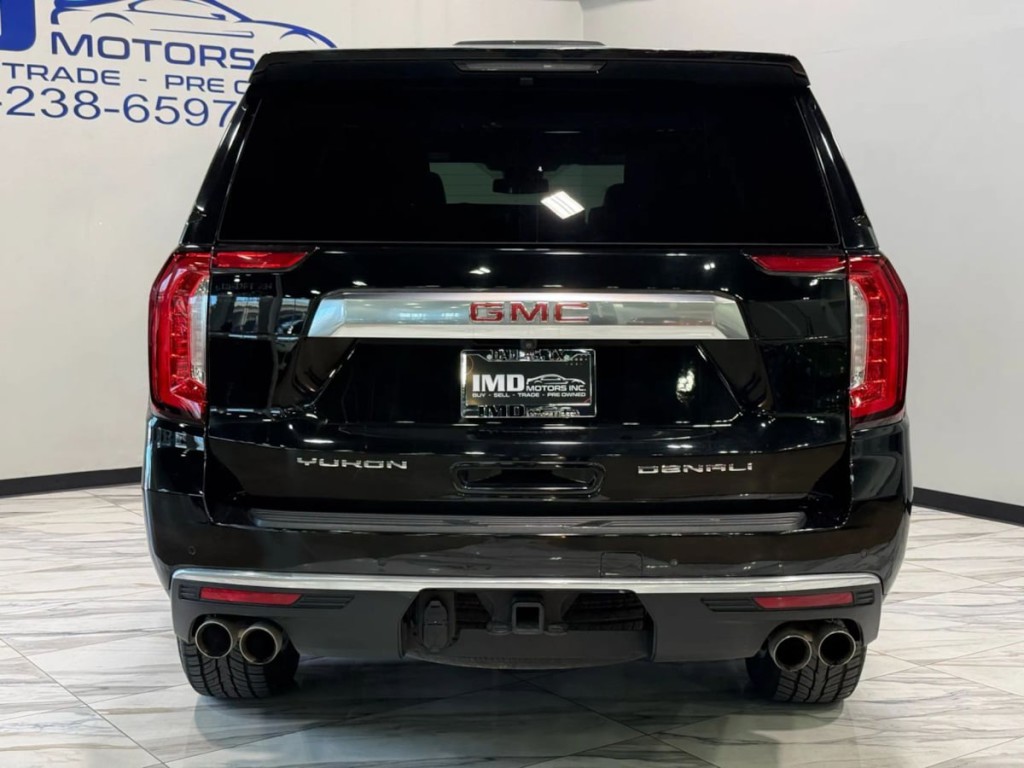 2023 GMC Yukon Image 7