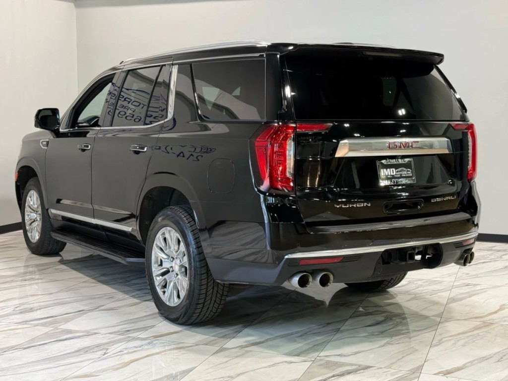 2023 GMC Yukon Image 8