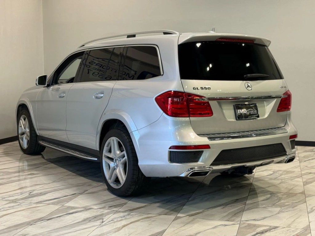 2016 Mercedes-Benz GL-Class Image 8
