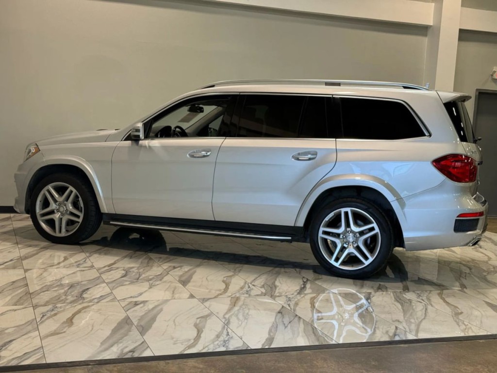 2016 Mercedes-Benz GL-Class Image 9