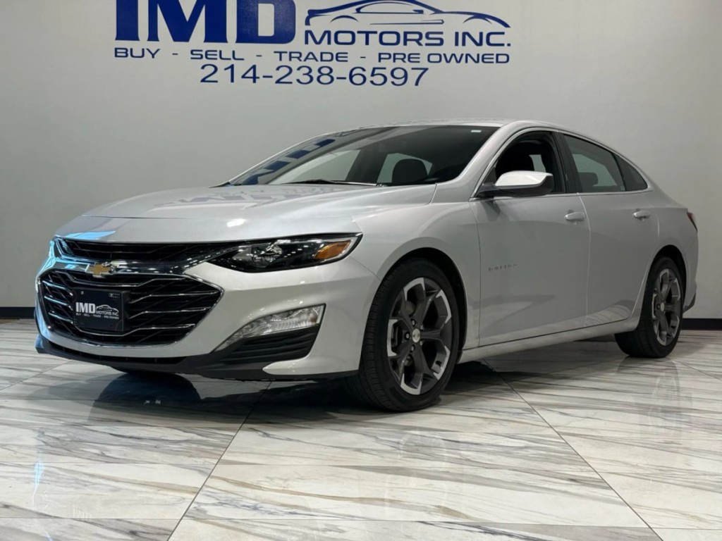 2022 Chevrolet Malibu Image 2