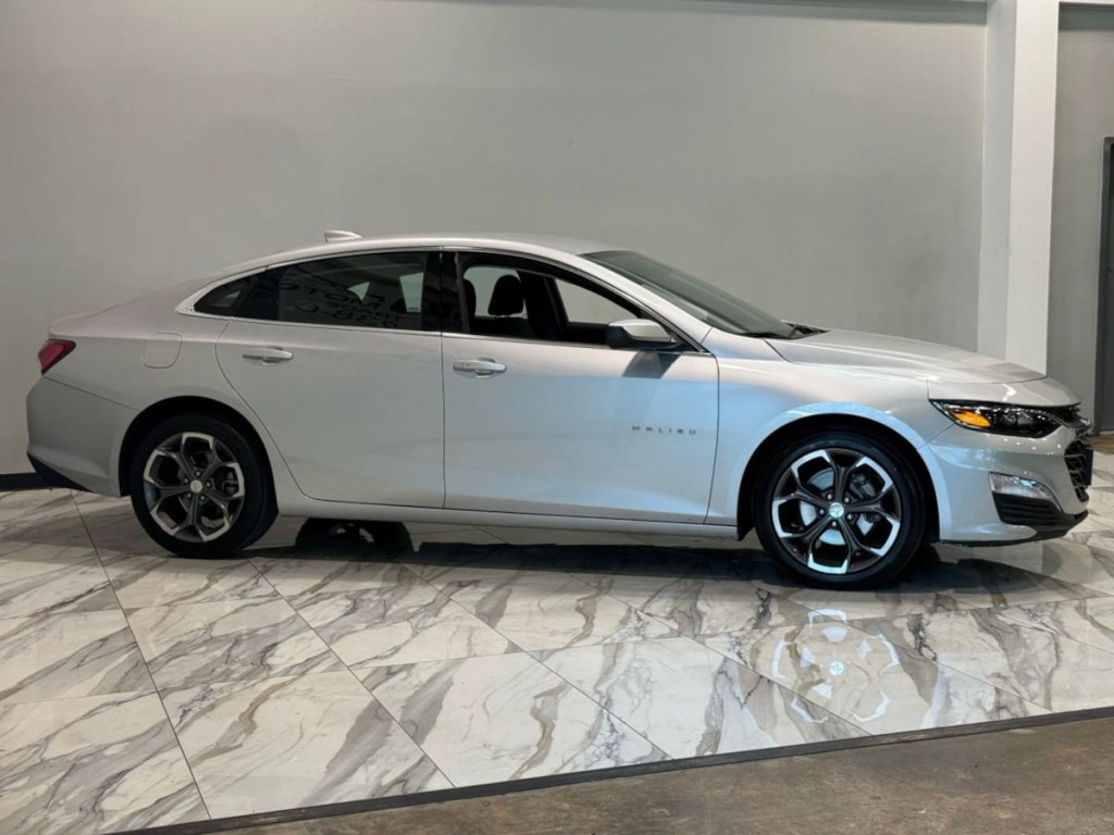 2022 Chevrolet Malibu Image 5
