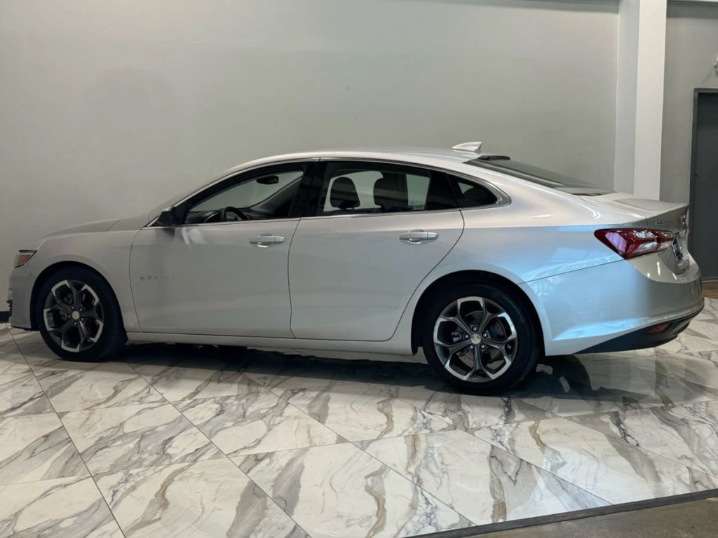 2022 Chevrolet Malibu Image 9