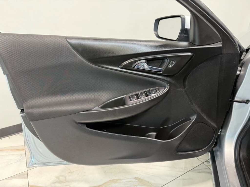 2022 Chevrolet Malibu Image 10