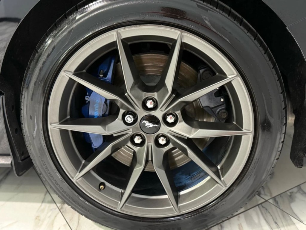 2025 Ford Mustang Image 31