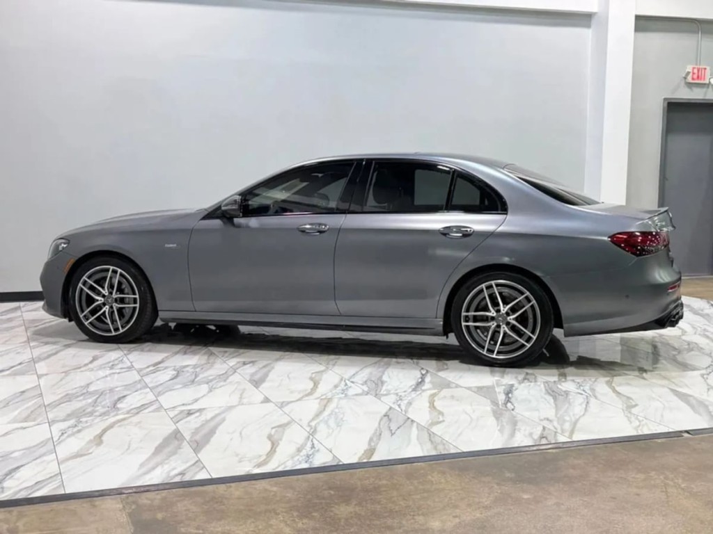 2022 Mercedes-Benz AMG E 53 Image 9