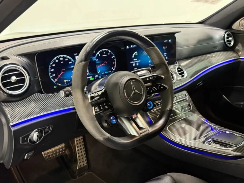 2022 Mercedes-Benz AMG E 53 Image 10