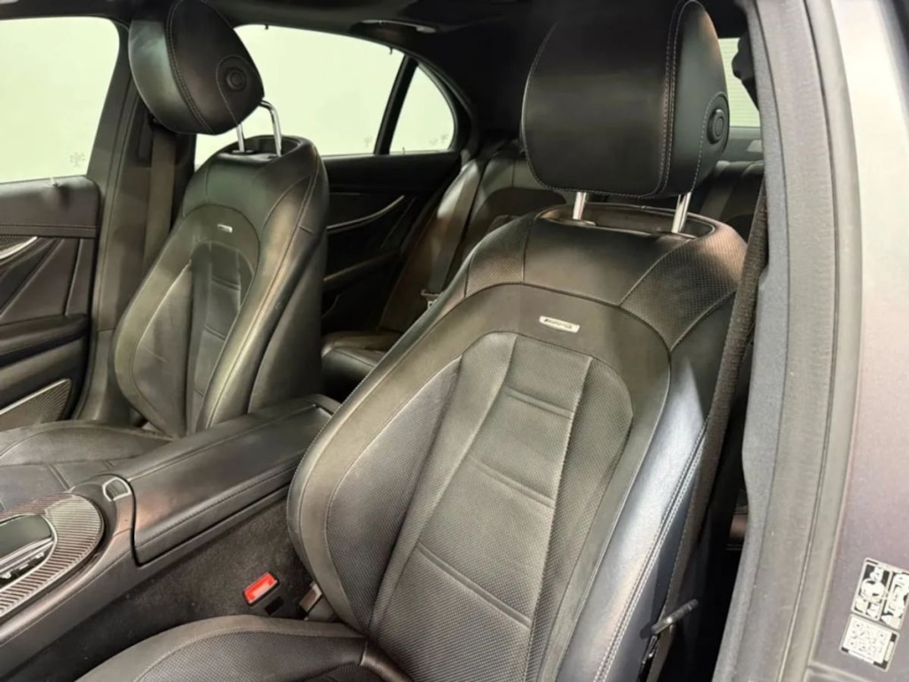 2022 Mercedes-Benz AMG E 53 Image 22