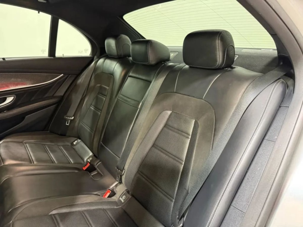 2022 Mercedes-Benz AMG E 53 Image 24