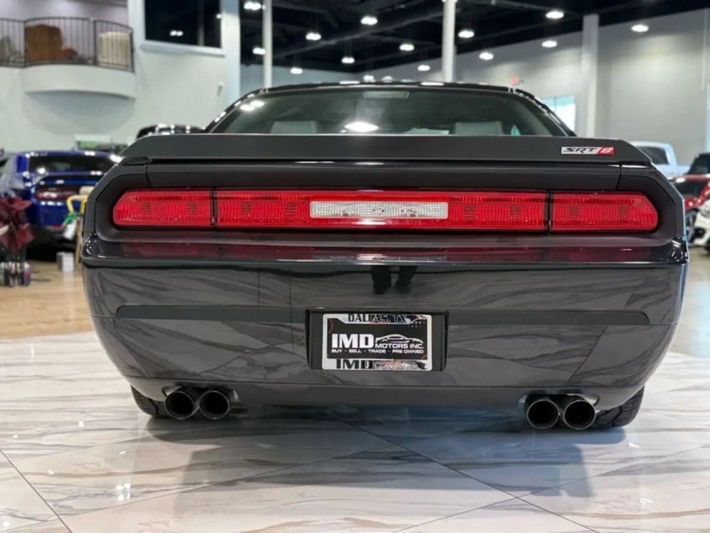 2008 Dodge Challenger Image 7