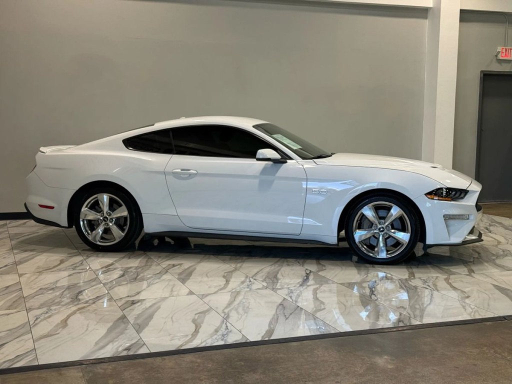 2018 Ford Mustang Image 5