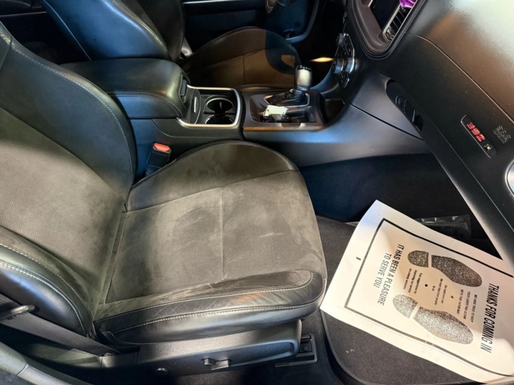 2023 Dodge Charger Image 32