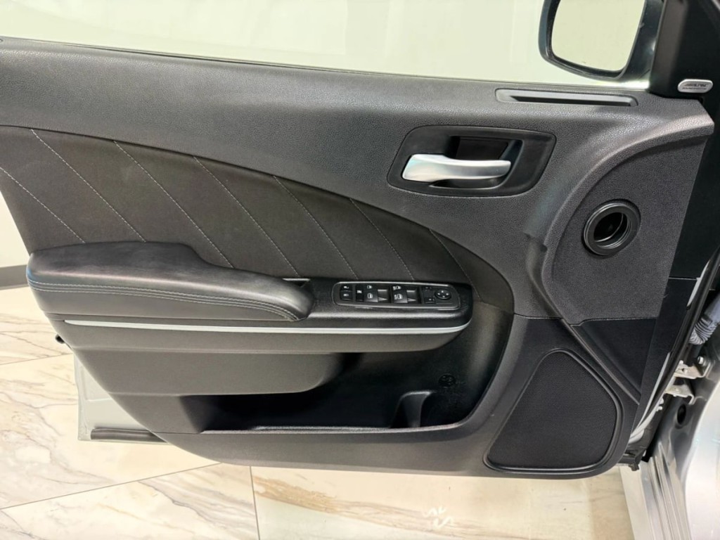 2023 Dodge Charger Image 10