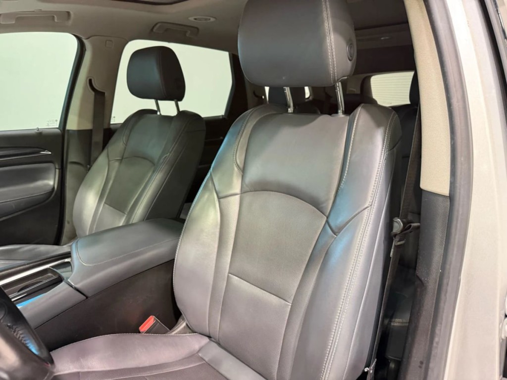 2019 Buick Enclave Image 24