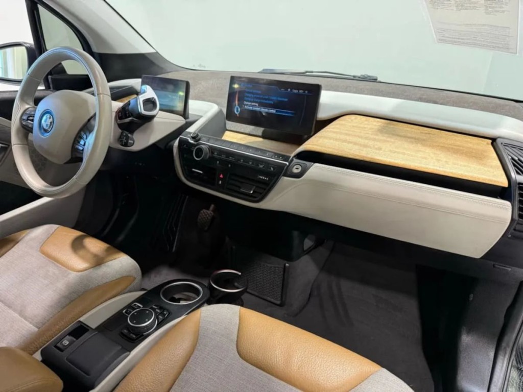 2014 BMW i3 Image 25